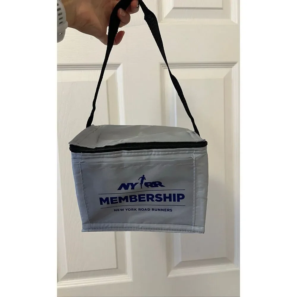 NYRR Membership Lunch Cooler Bag – Gray Insulated Tote